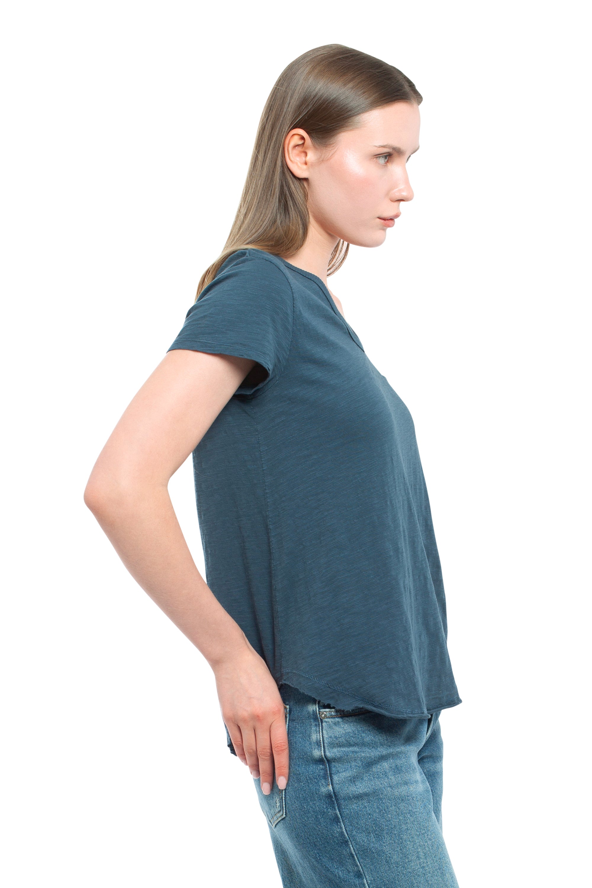 Short Sleeve Shrunken V-Neck Shirttail
