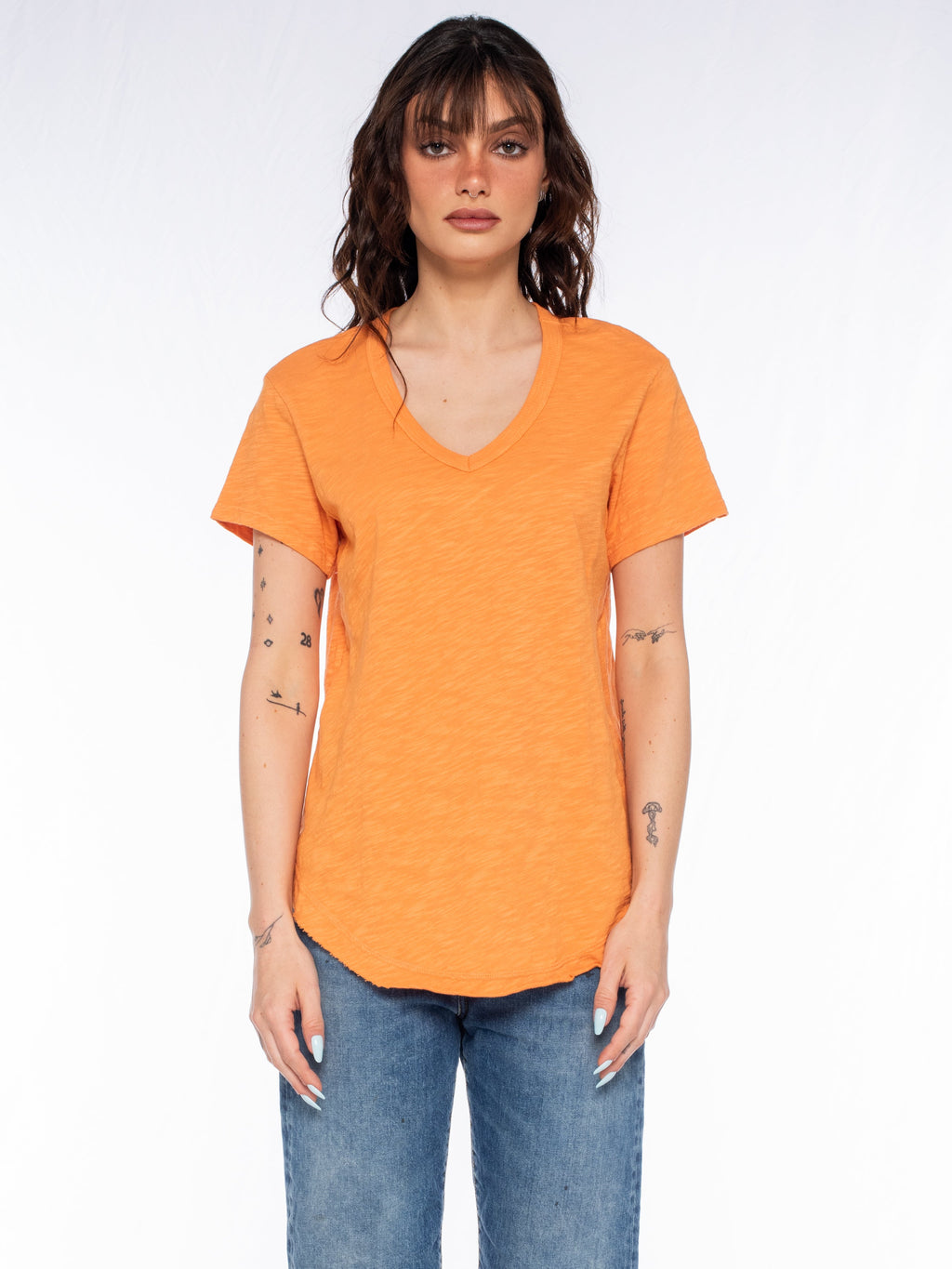 Short Sleeve Shrunken V-Neck Shirttail