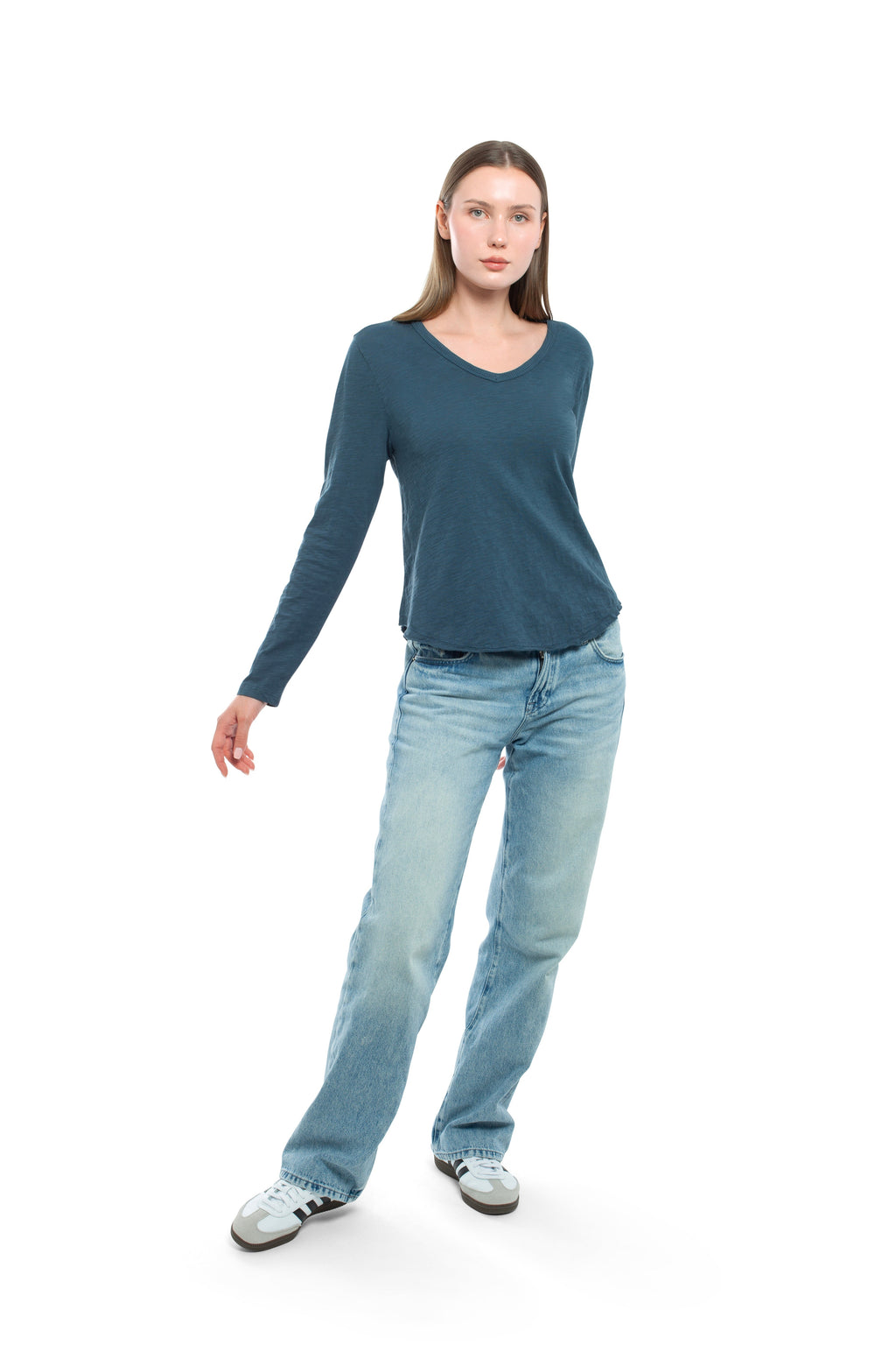 Long Sleeve V-Neck w/ Raw Hem Shirttail