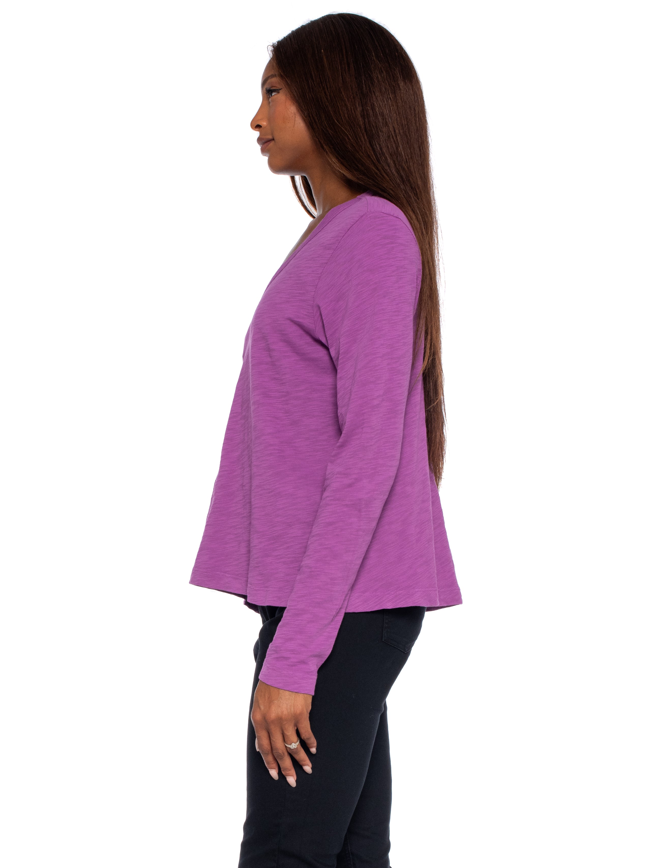 V-Neck Long Sleeve Baby Baby Fit Tee