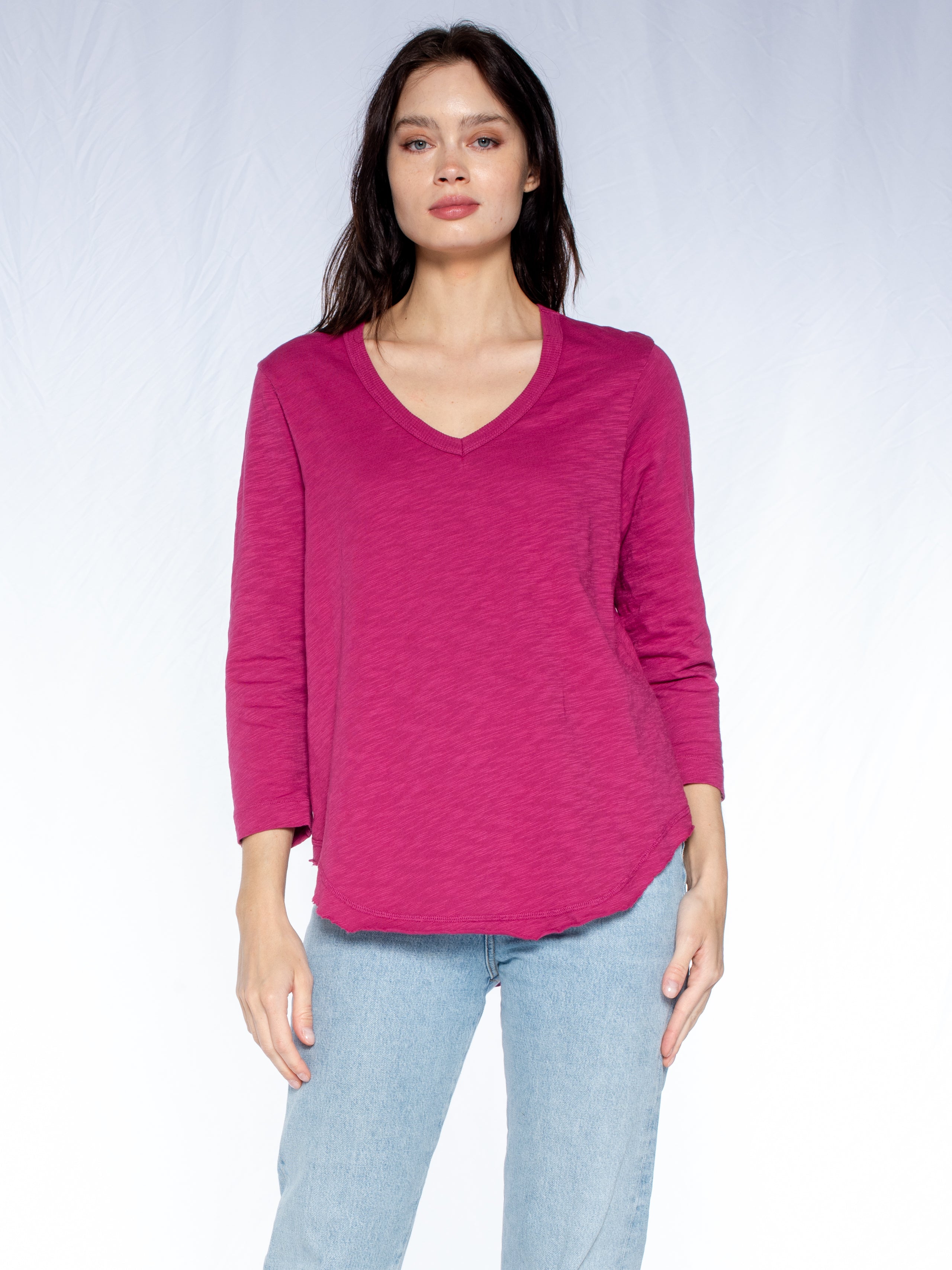 3/4 Sleeve V-Neck Shirttail