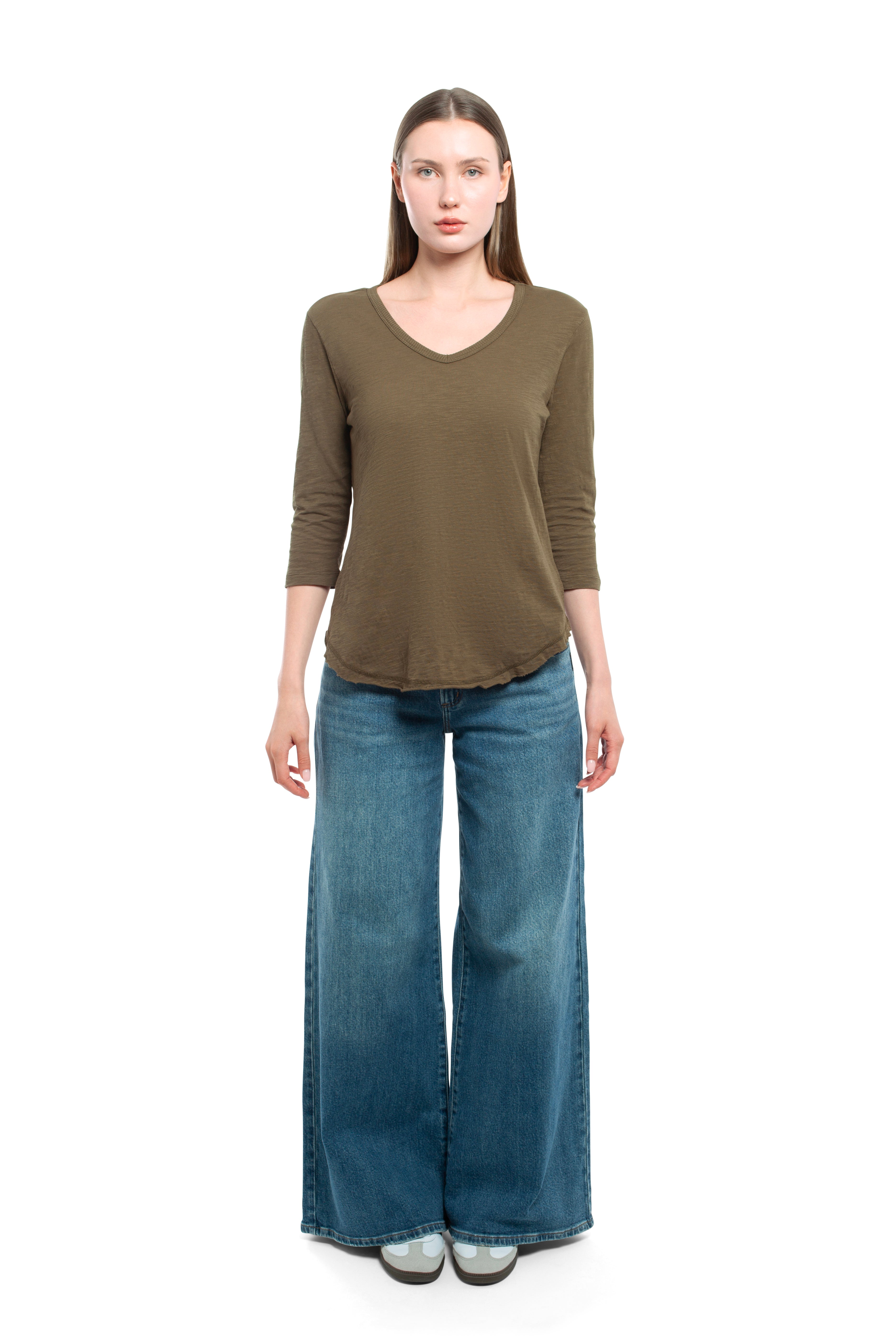 3/4 Sleeve V-Neck Shirttail