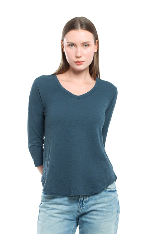 3/4 Sleeve V-Neck Shirttail