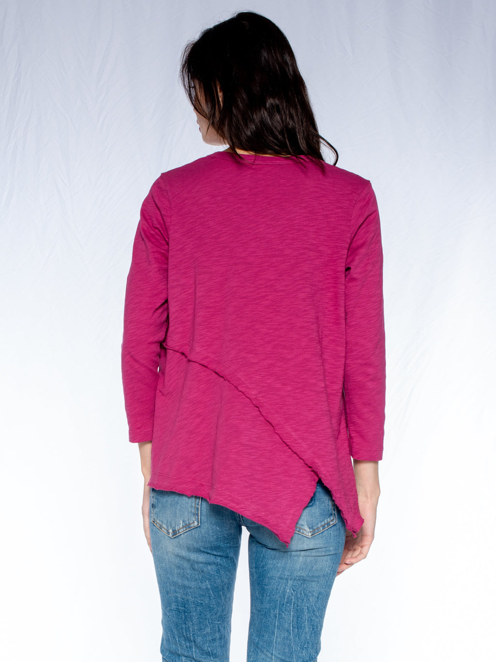 Crew 3/4 Sleeve EZ Cross Over Hem Shirt