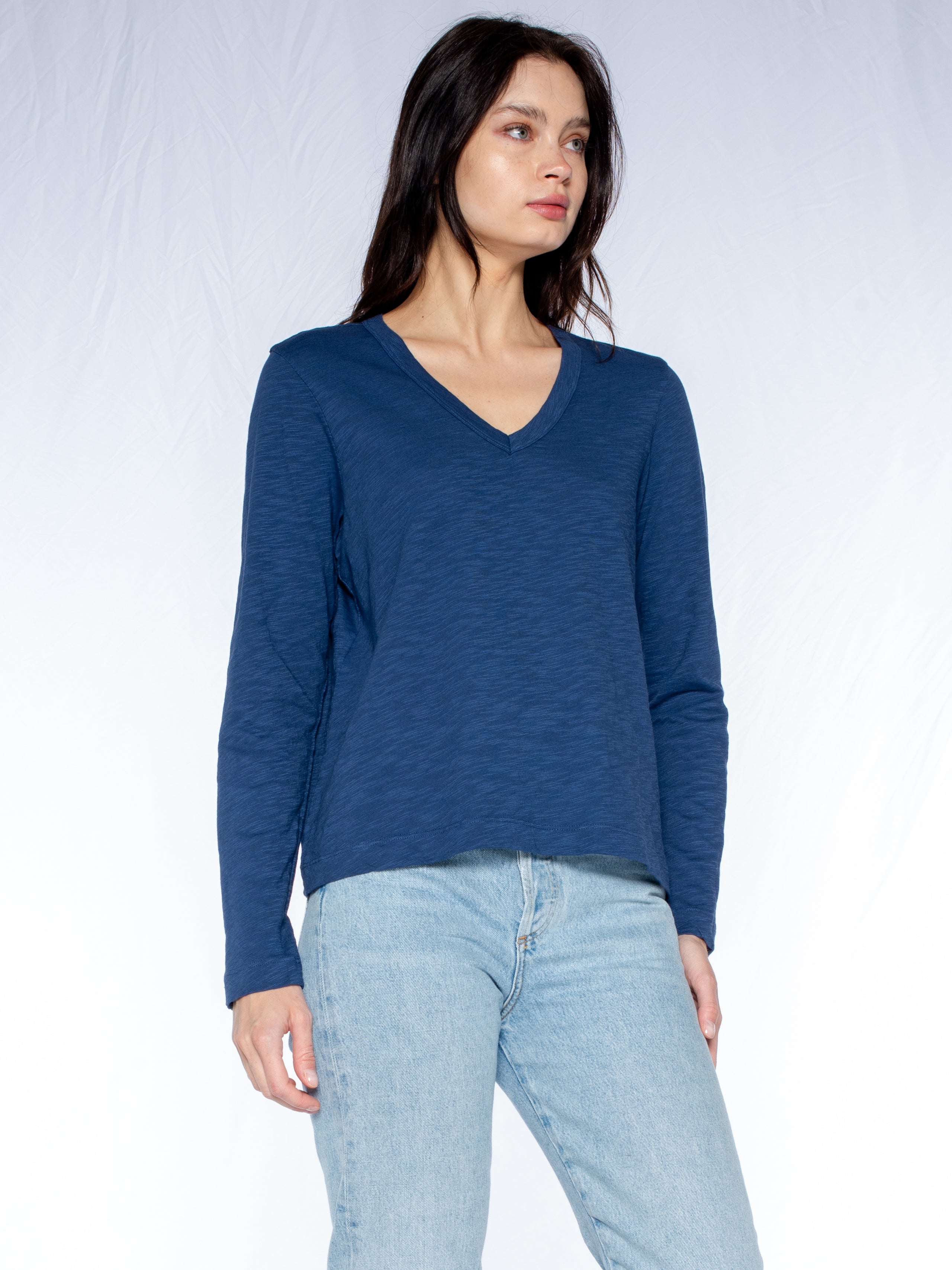 V-Neck Long Sleeve Baby Baby Fit Tee