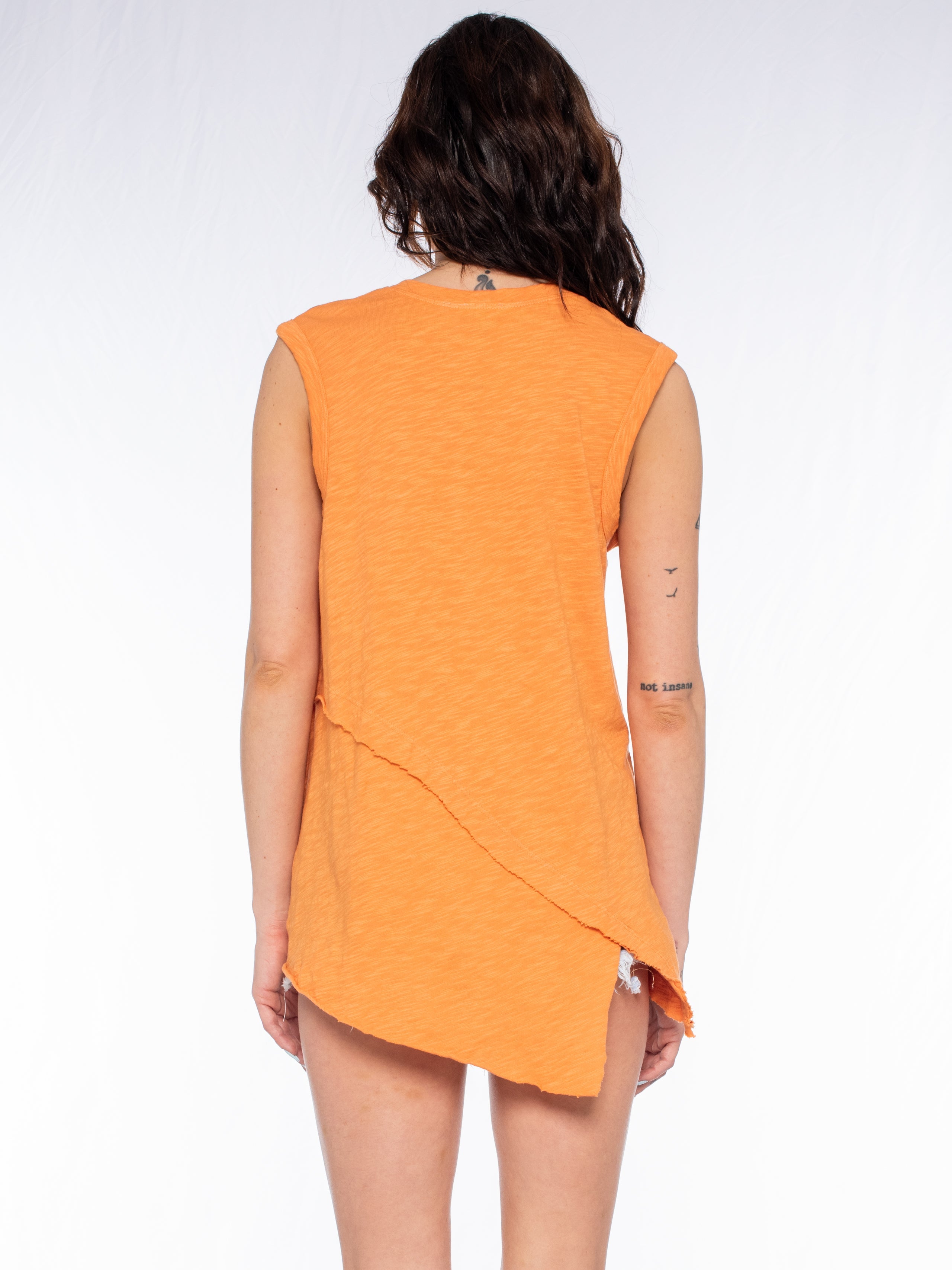 Crossover Hem Shirttail Shell