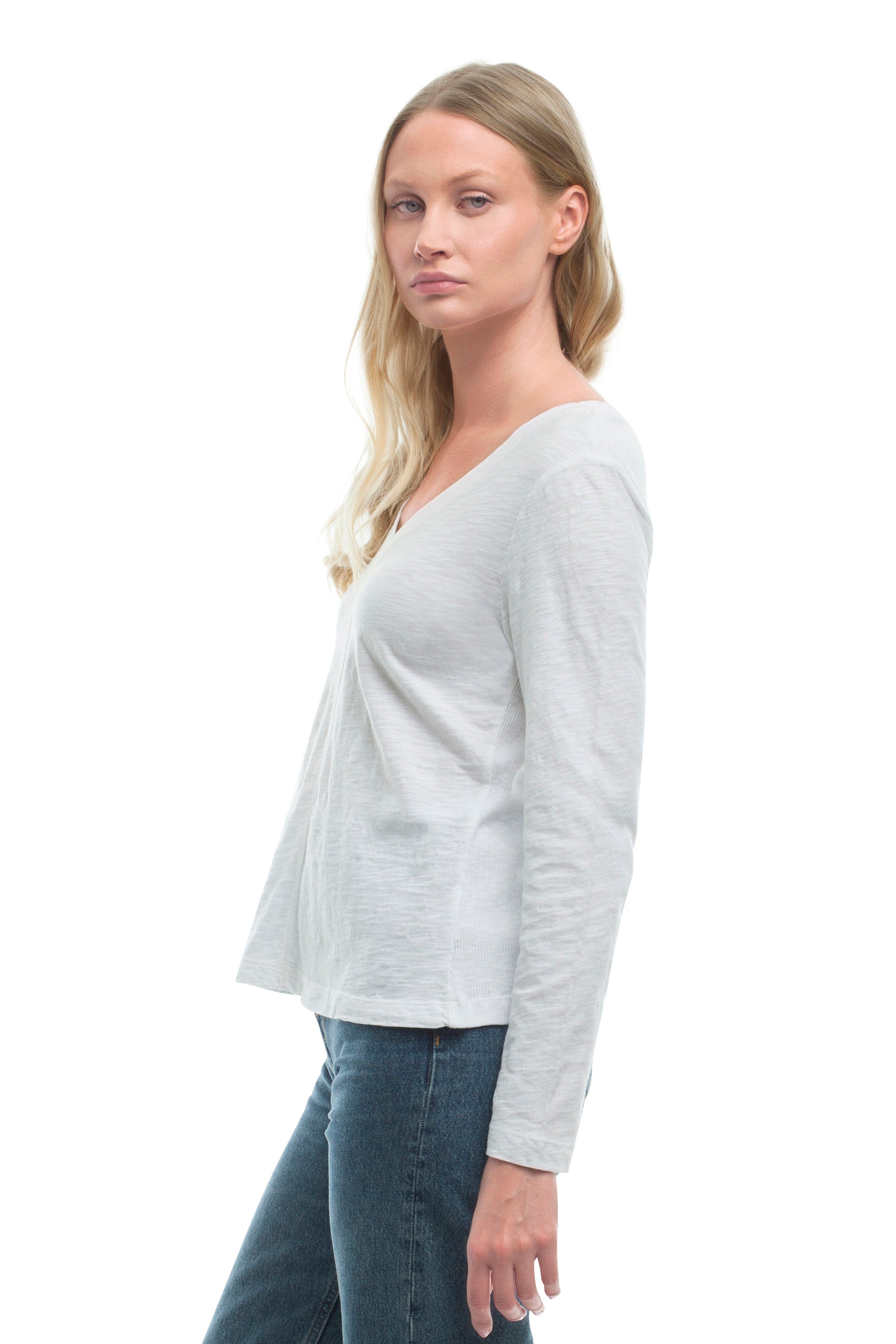 Deep v slim tee