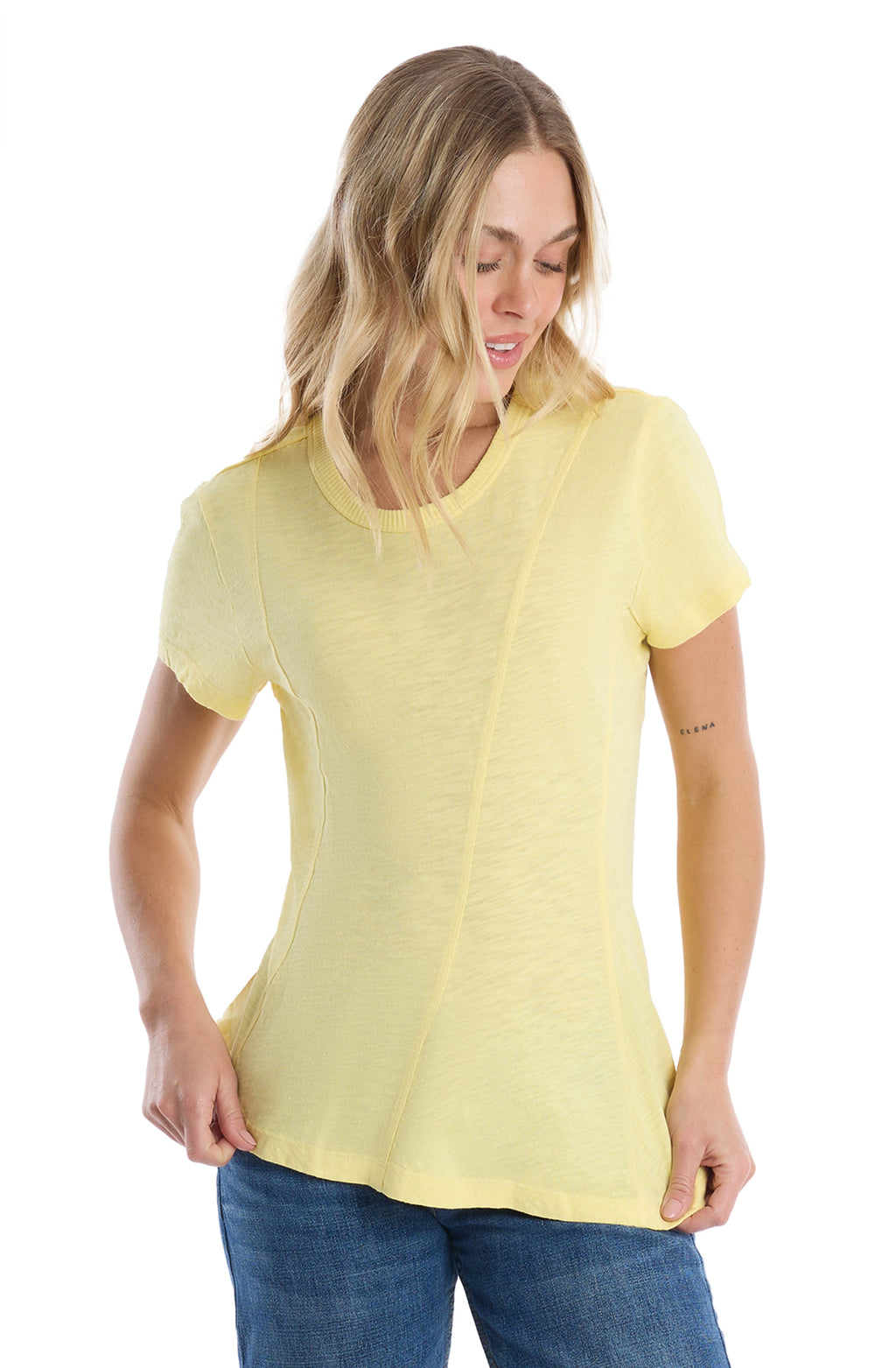 Round neck short sleeve tee