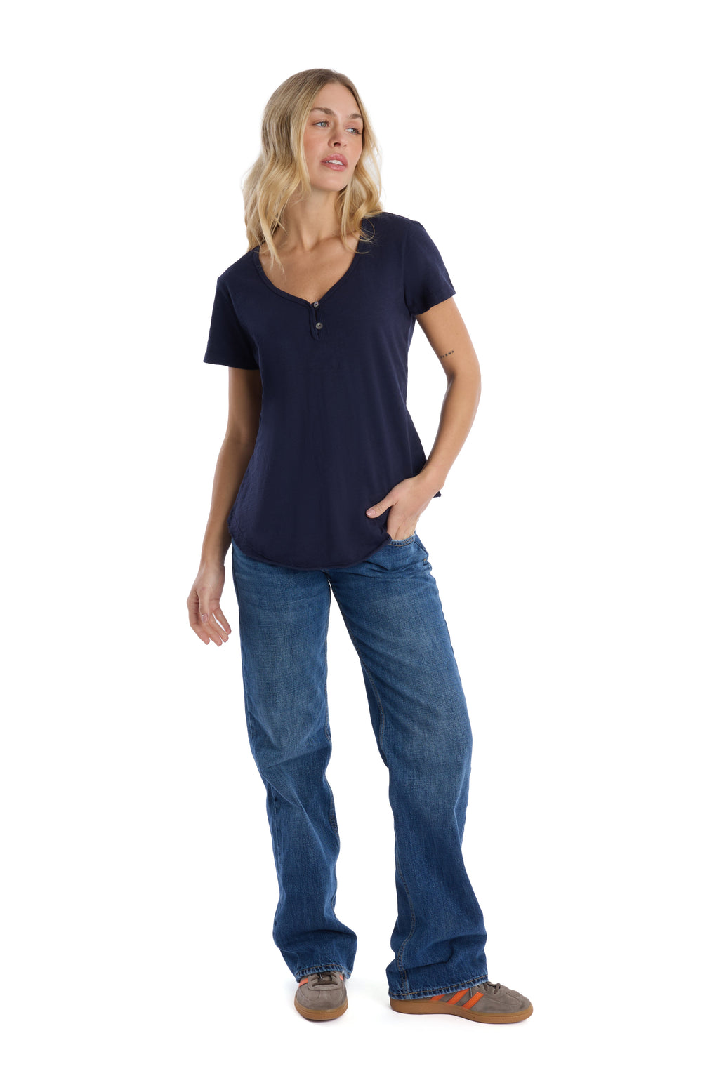 V-neck henley short sleeve