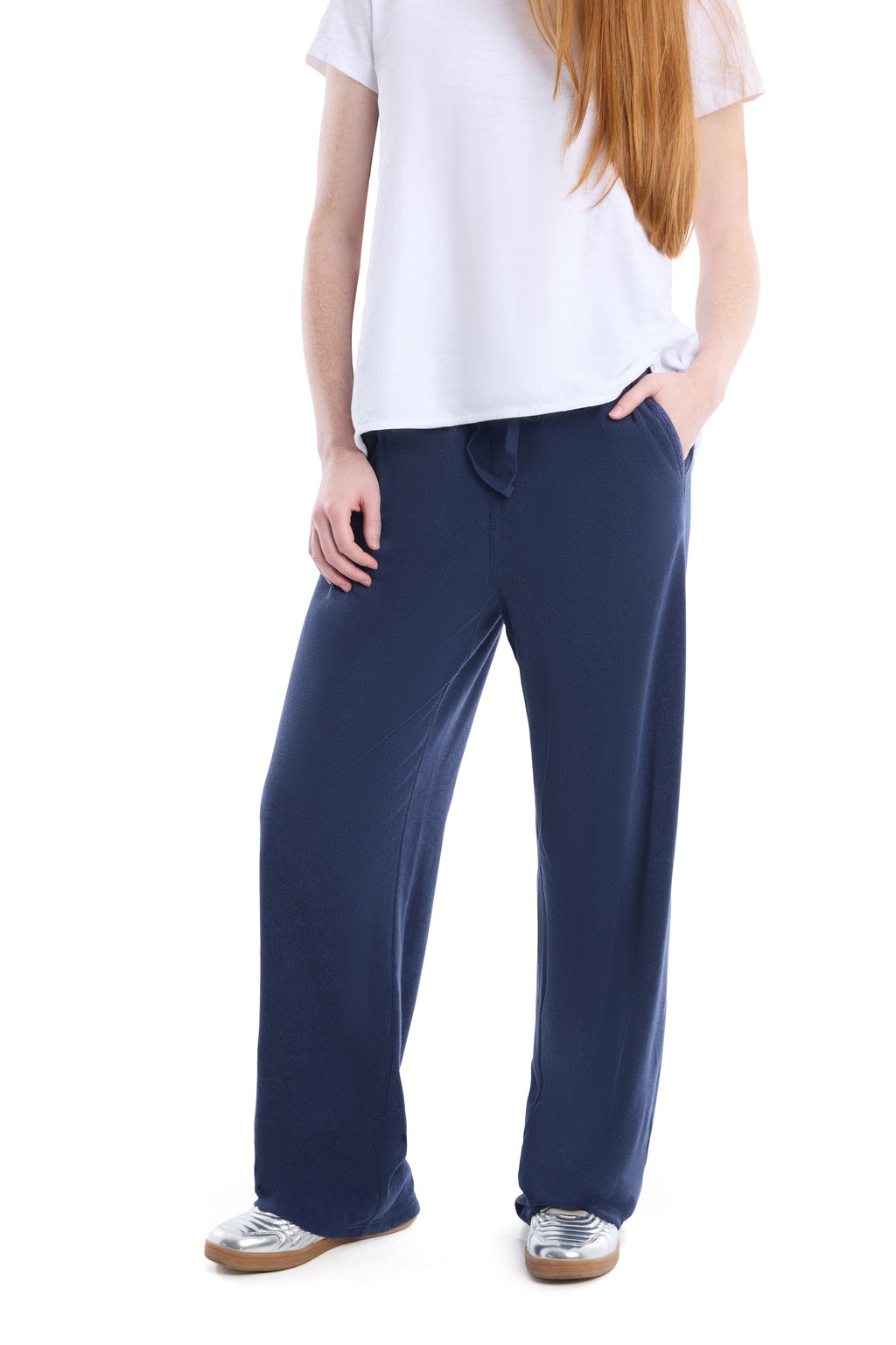 Wide leg pant with crochet trim