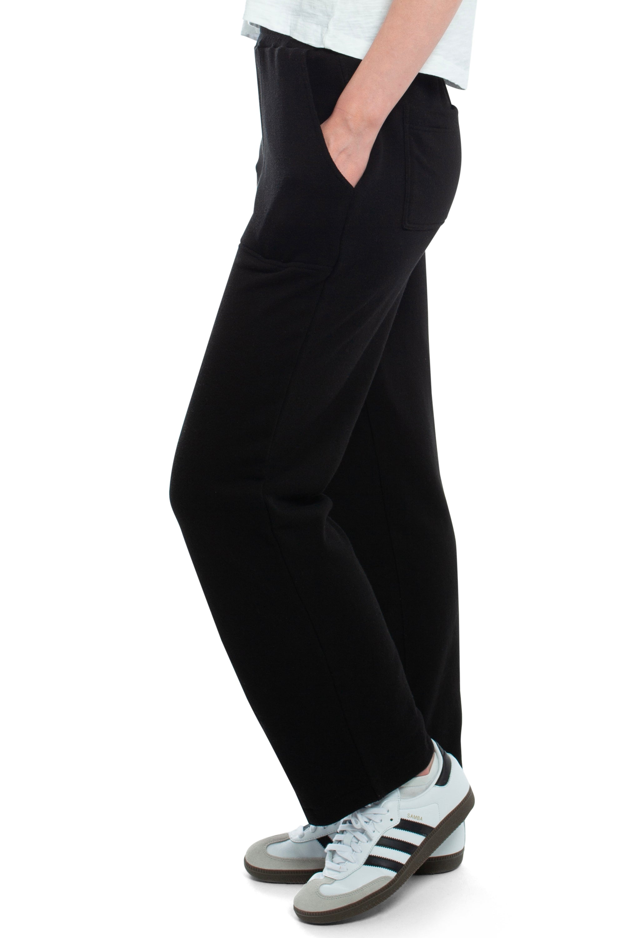 Relaxed Pant with Elastic Waist
