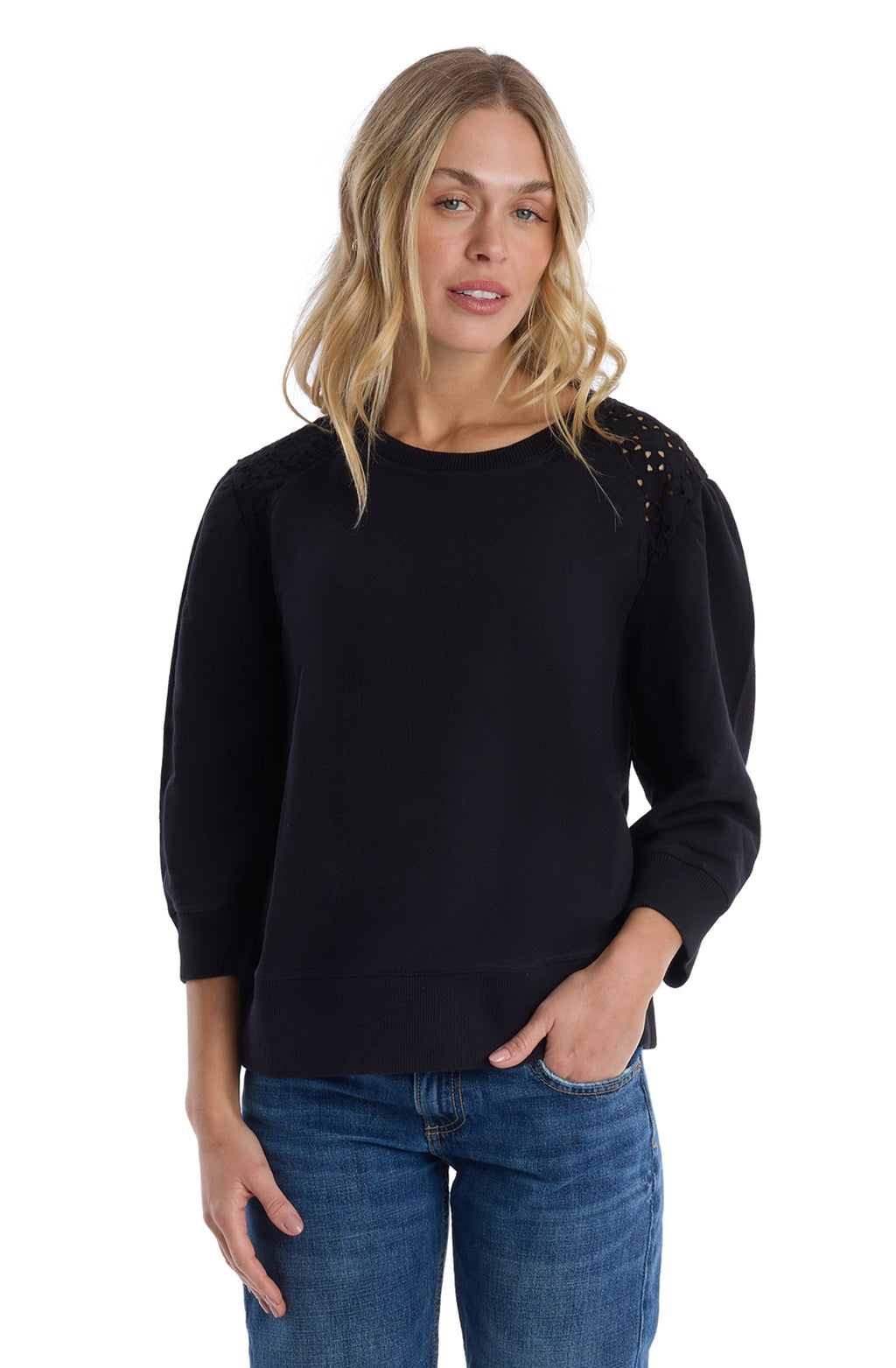 3/4 sleeve with eyelet mix