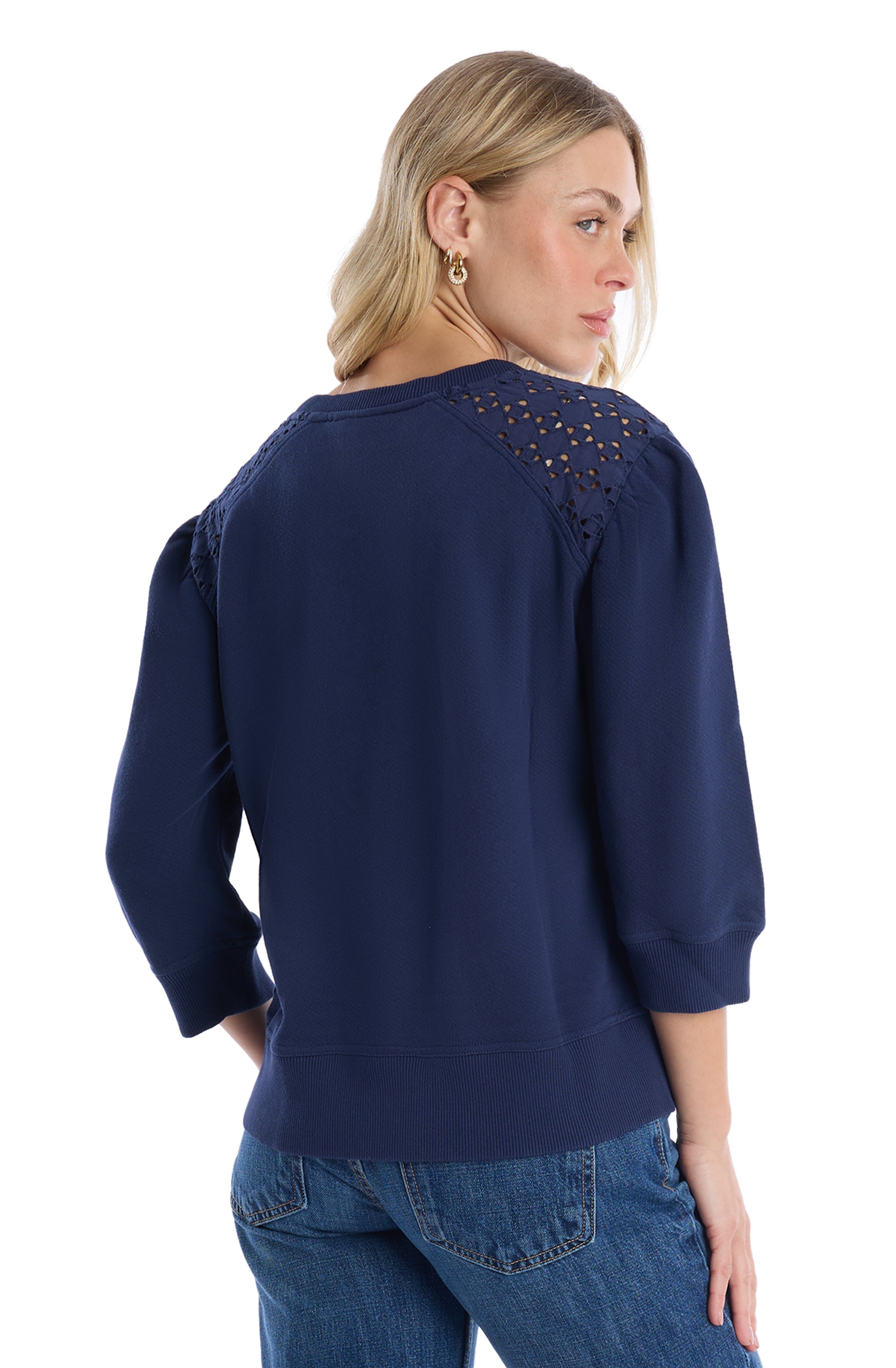 3/4 sleeve with eyelet mix