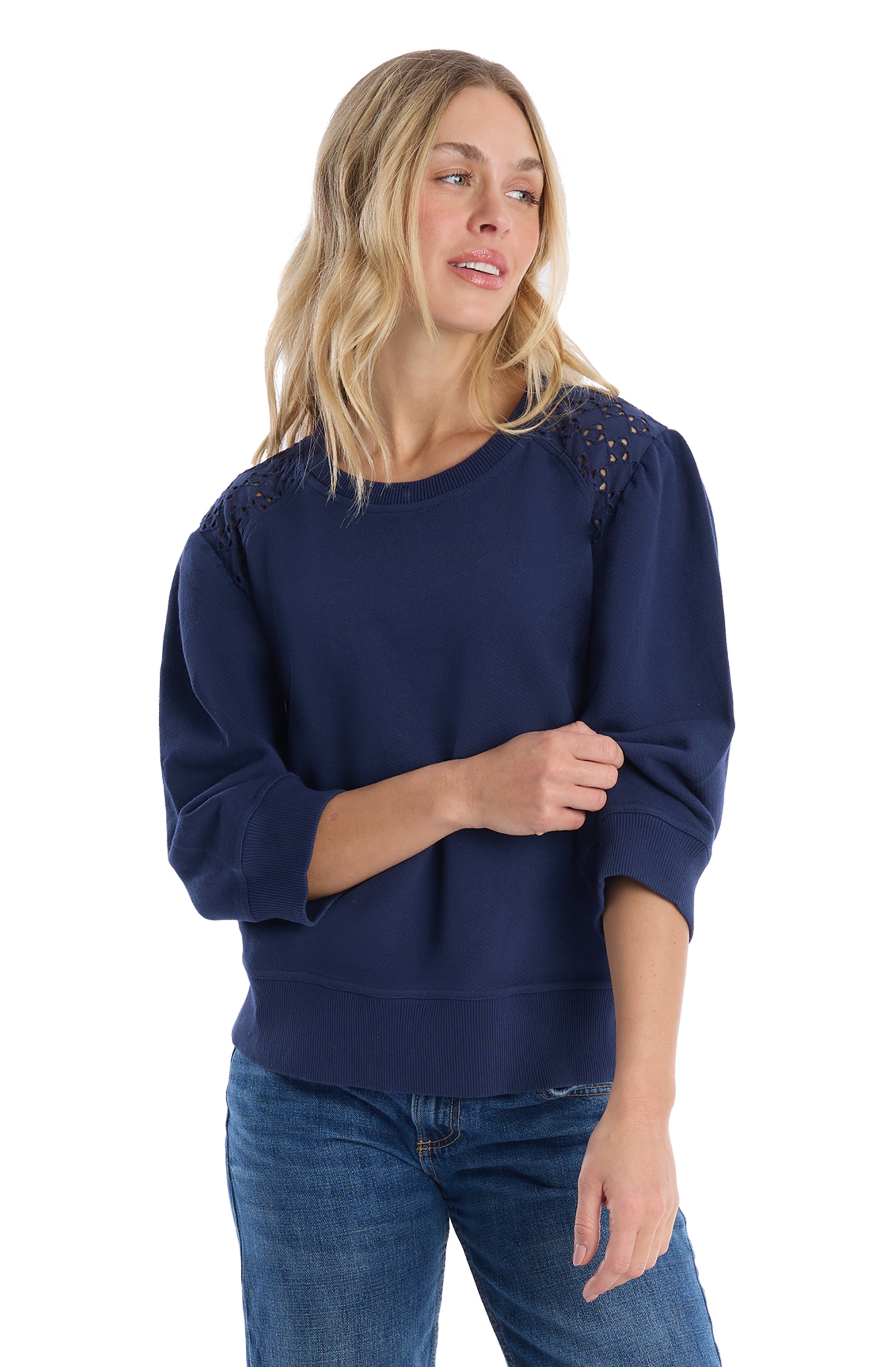 3/4 sleeve with eyelet mix