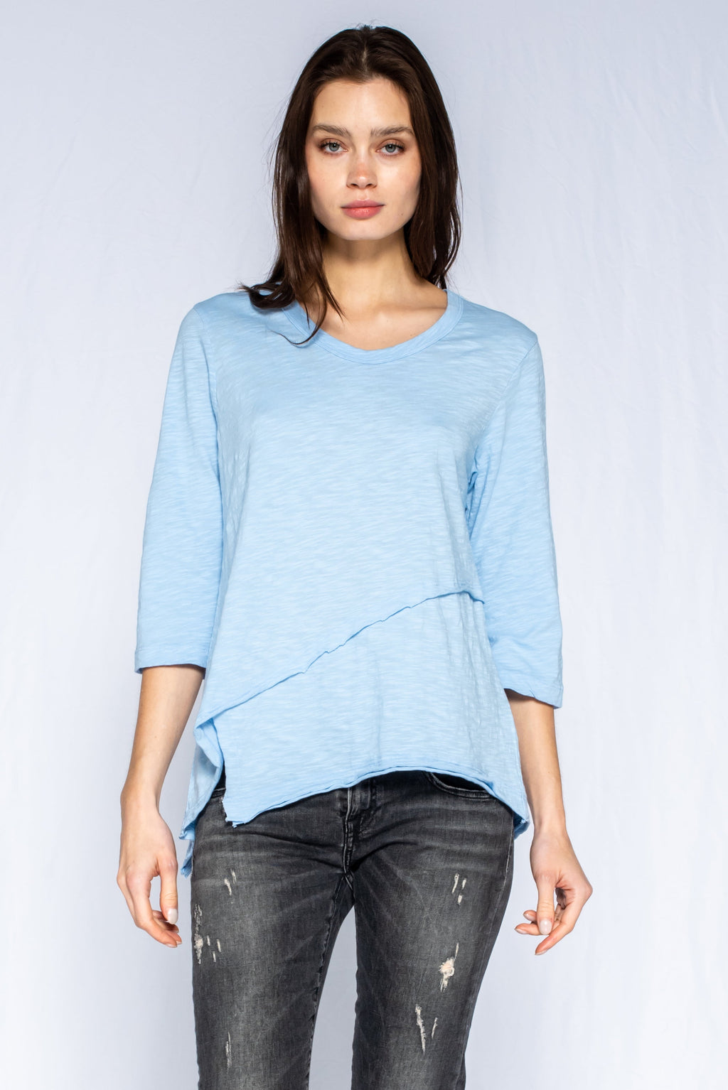 Crew 3/4 Sleeve EZ Cross Over Hem Shirt